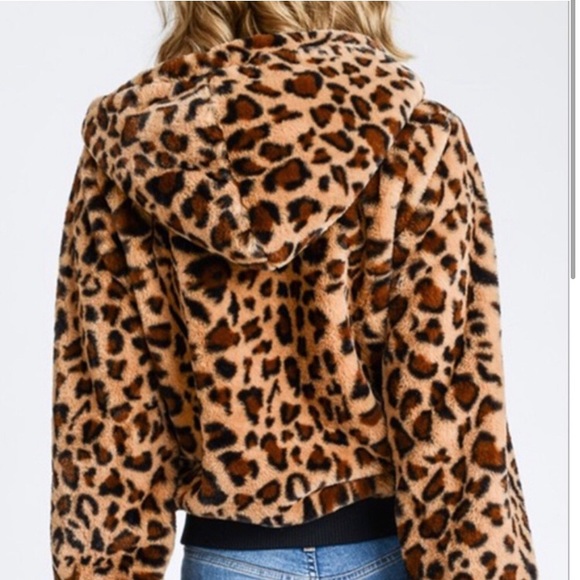 *SOLD* Love Tree Cheetah Print Jacket - Picture 2 of 7